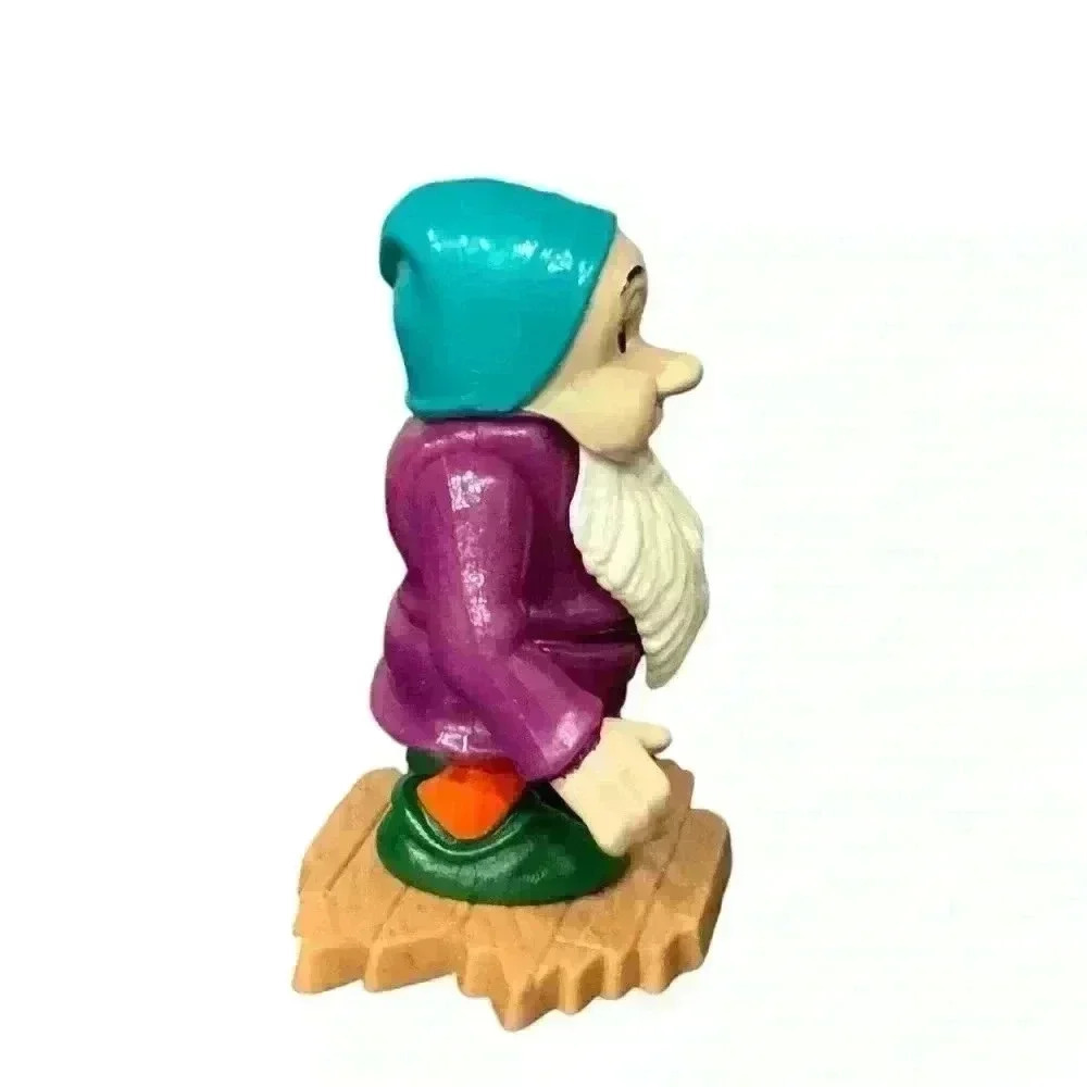 1992 McDonald’s Happy Meal Snow White & The Seven Dwarfs Sleepy - Picture 3 of 4